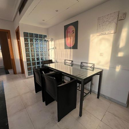 Pisos Con Piscina De Temporada Corta Estancia Мадрид Екстериор снимка